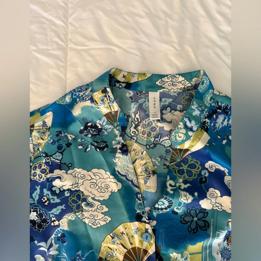 Cruz Large Pajama Set - Picture 5 of 8